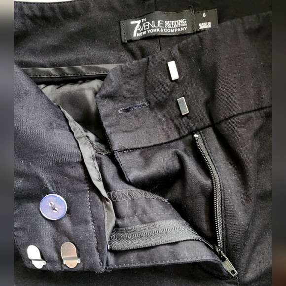 COPY - NY&Co black tailored shorts - Picture 13 of 16